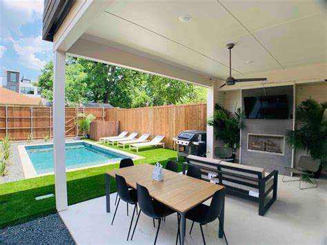 airbnb in dallas texas with pool|airbnb downtown dallas with pool.